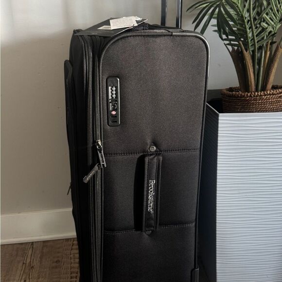 Brookstone Elswood 29" Softside Spinner, luggage, suitcase - Picture 14 of 15